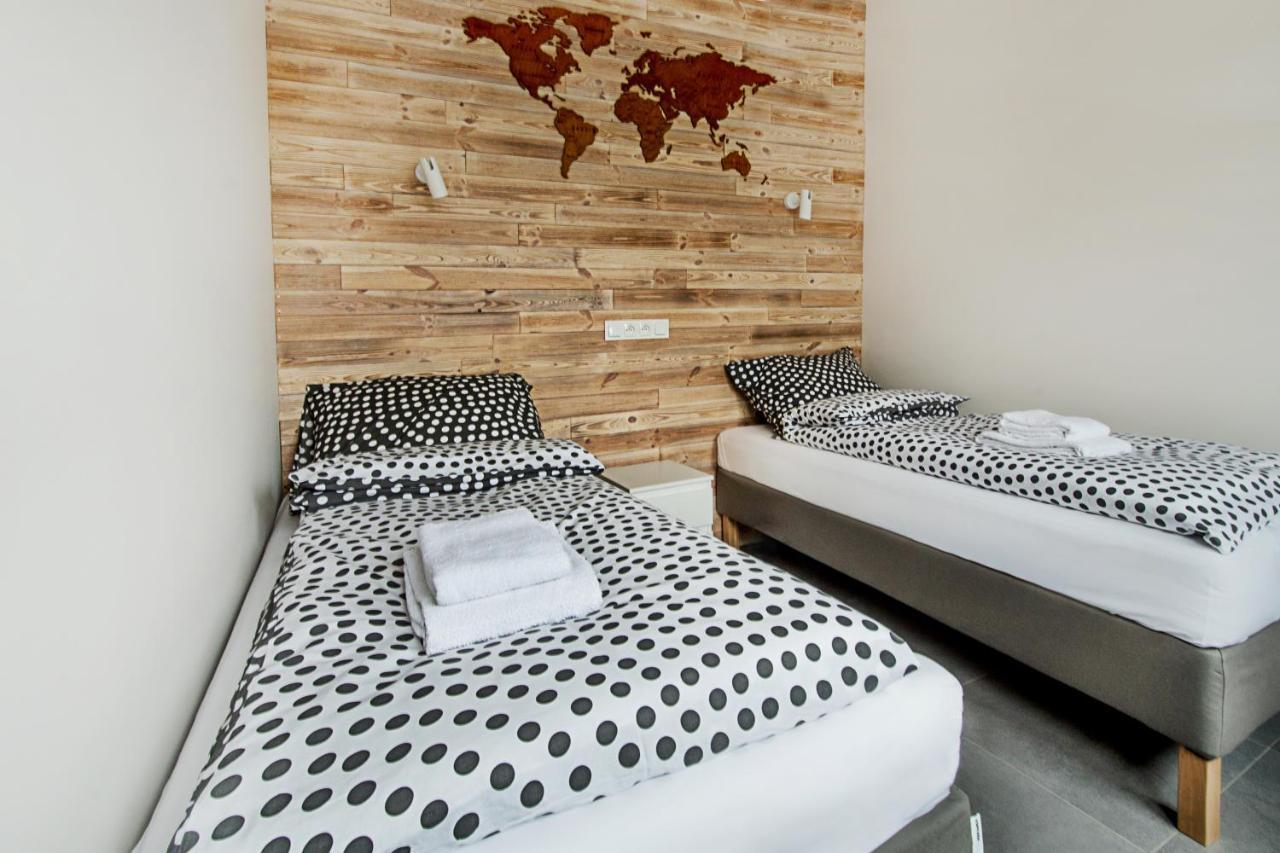 Apartamenty Centrum M - Komfortowe Noclegi Piaseczno  Esterno foto