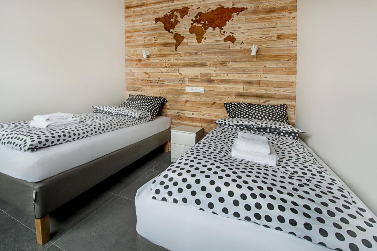 Apartamenty Centrum M - Komfortowe Noclegi Piaseczno  Esterno foto